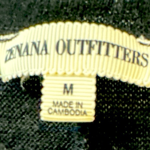 Zenana Outfitters Long sleeve warm dress midi length size medium - Picture 4 of 4